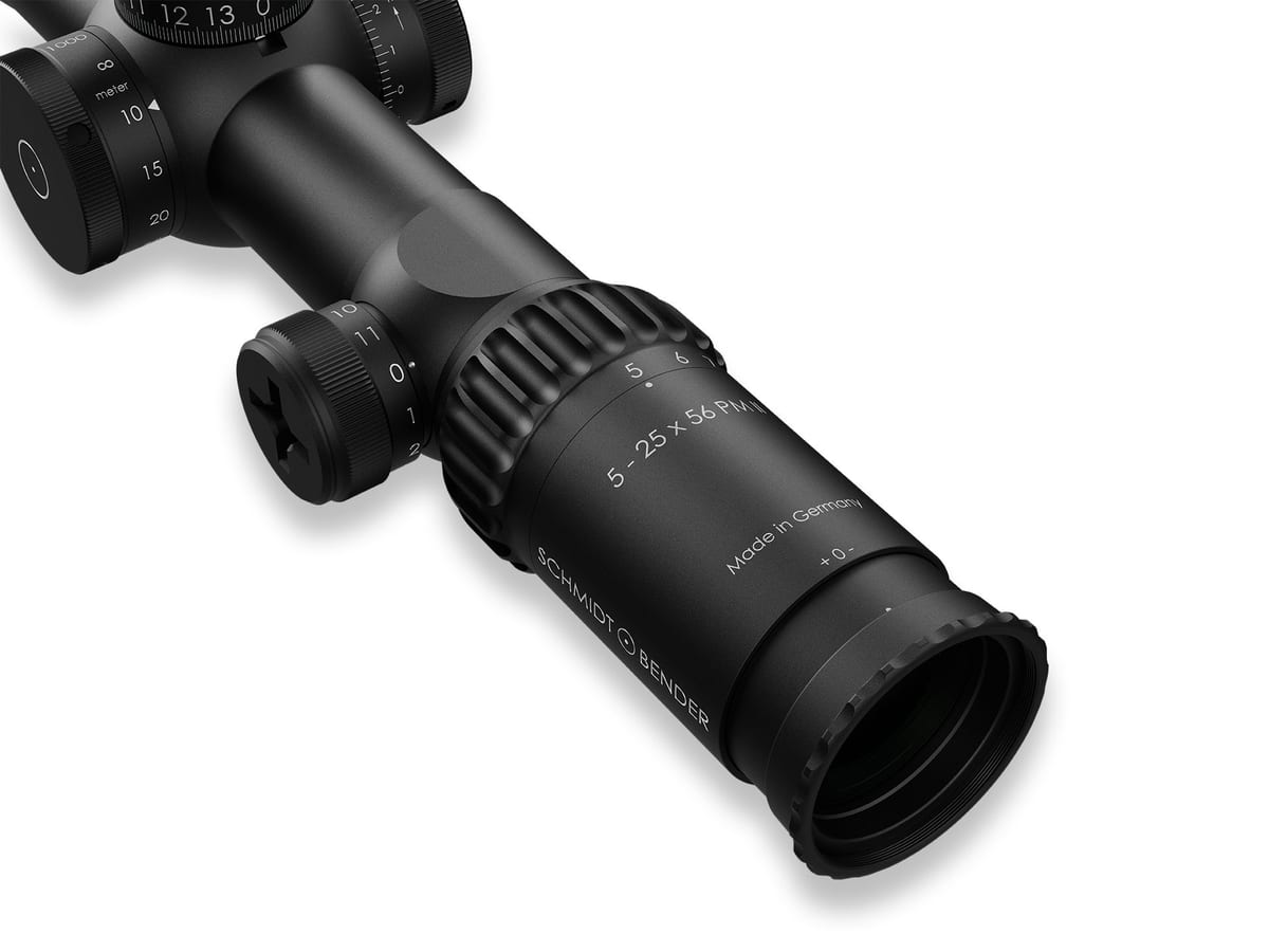 Schmidt & Bender 5-25x56 PM II eyepiece and magnification ring