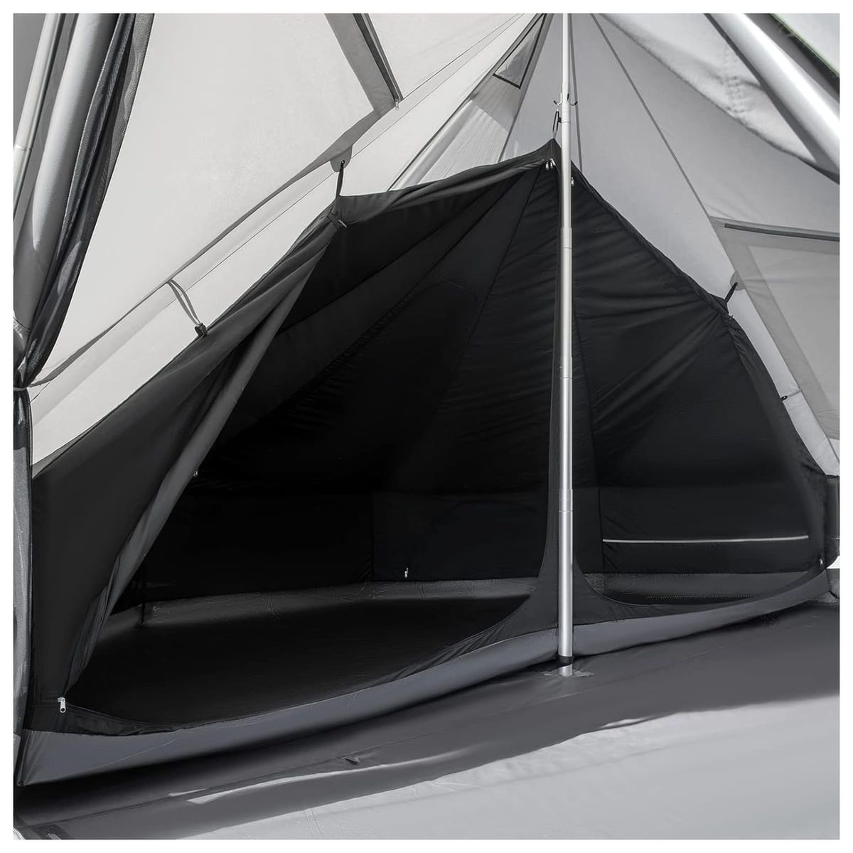 KingCamp inner tent for the Khan Palace installed in a sleeping wing