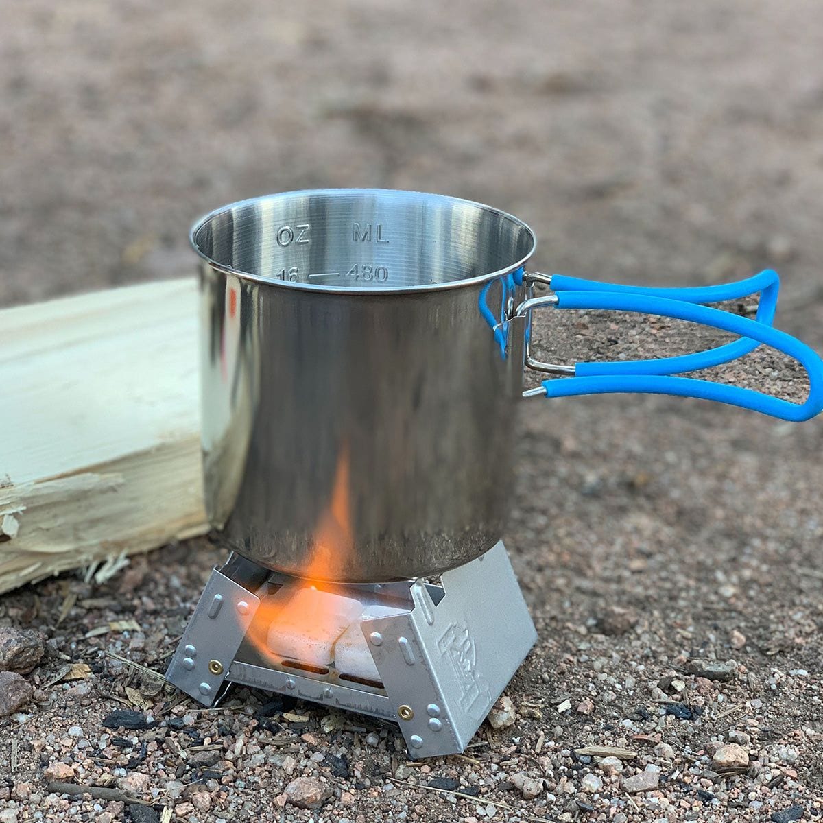 Survival Frog Pocket Stove with Smokeless Fuel Tablets